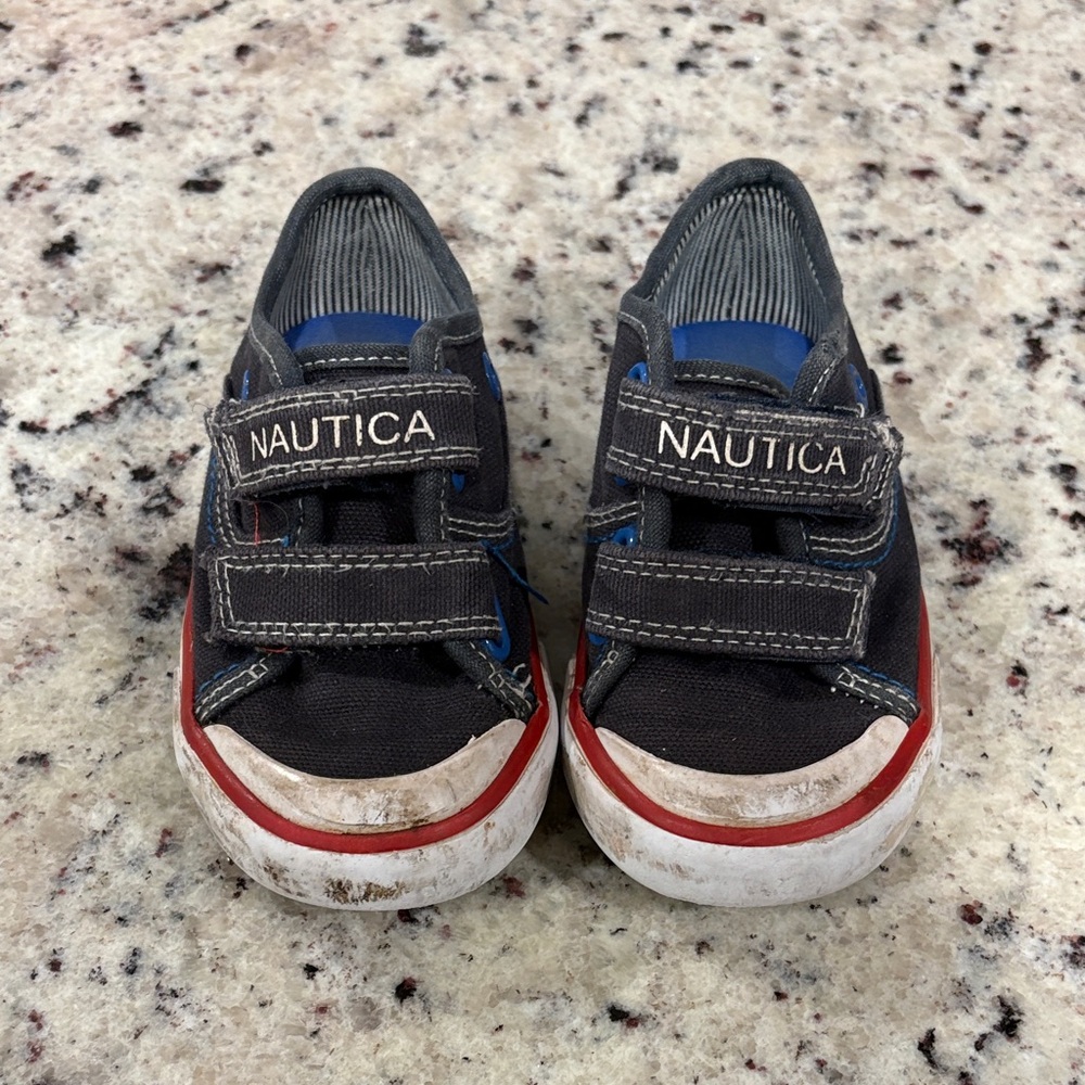 Nautica Kids' Black and Red Sneakers